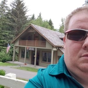 Meet your Posher, Rob